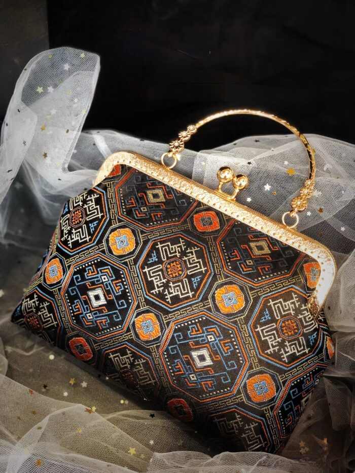 New Zhuangbrocade Python Dragon Pattern Bag - 图片 3