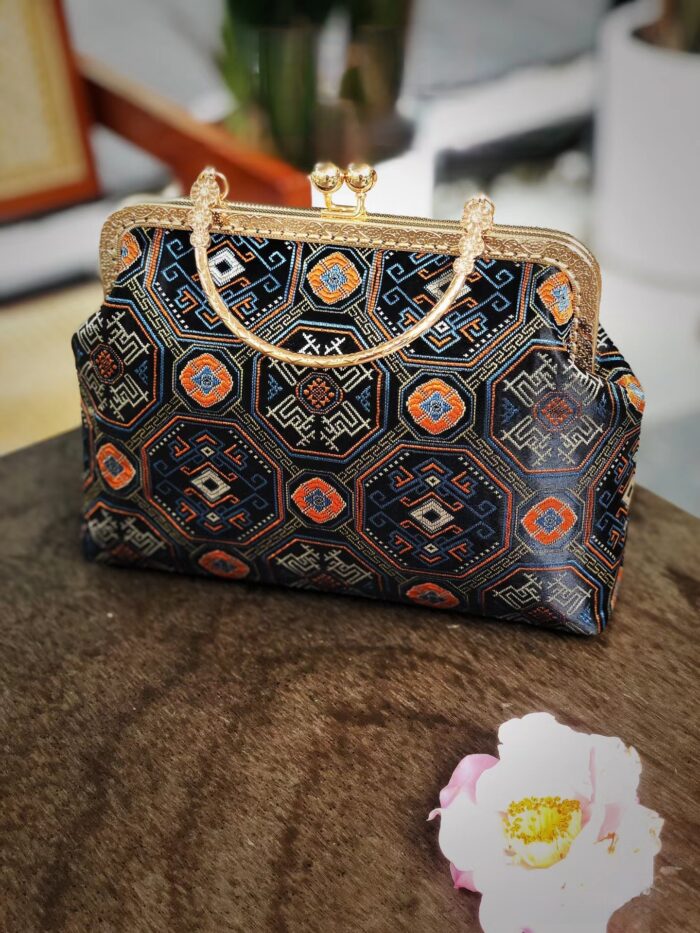 New Zhuangbrocade Python Dragon Pattern Bag - 图片 5