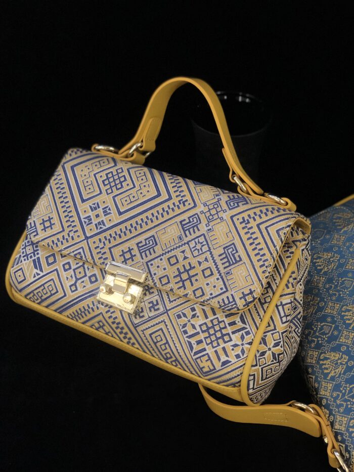 Zhuangbrocade Cowhide Bag - 图片 3
