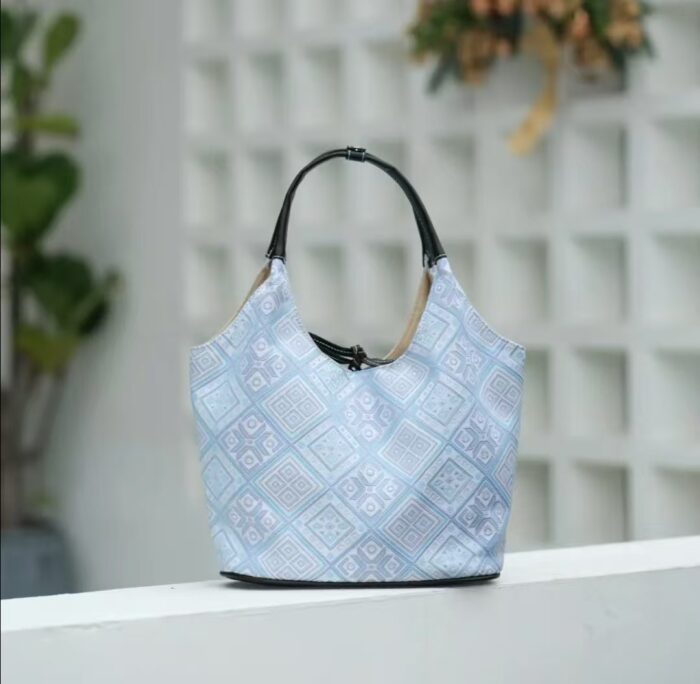 Zhuangbrocade Casual Bag