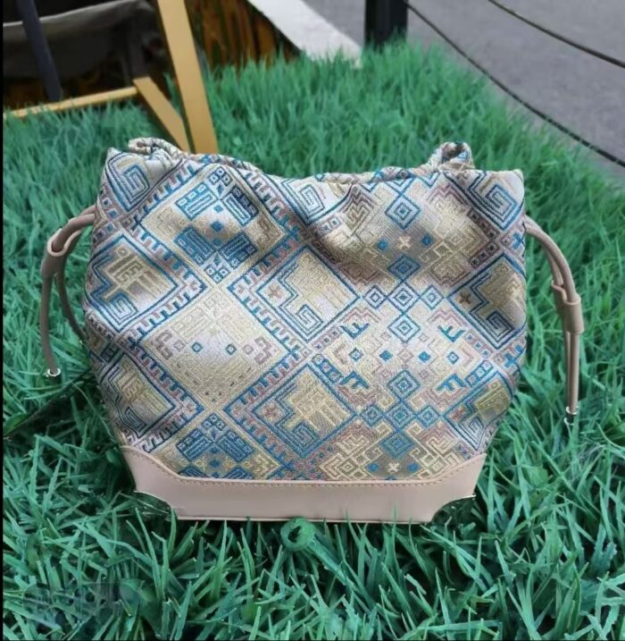 Zhuangbrocade Ethnic Style Messenger Bag