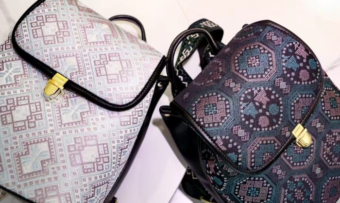 Zhuangbrocade Intangible Cultural Heritage Backpack - 图片 4