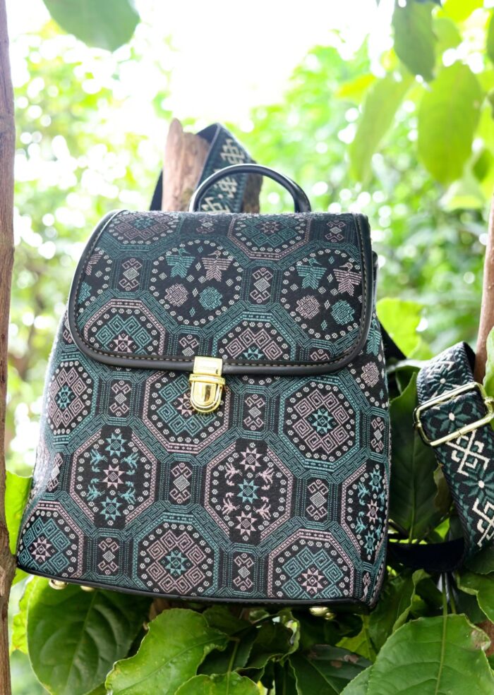 Zhuangbrocade Intangible Cultural Heritage Backpack - 图片 2