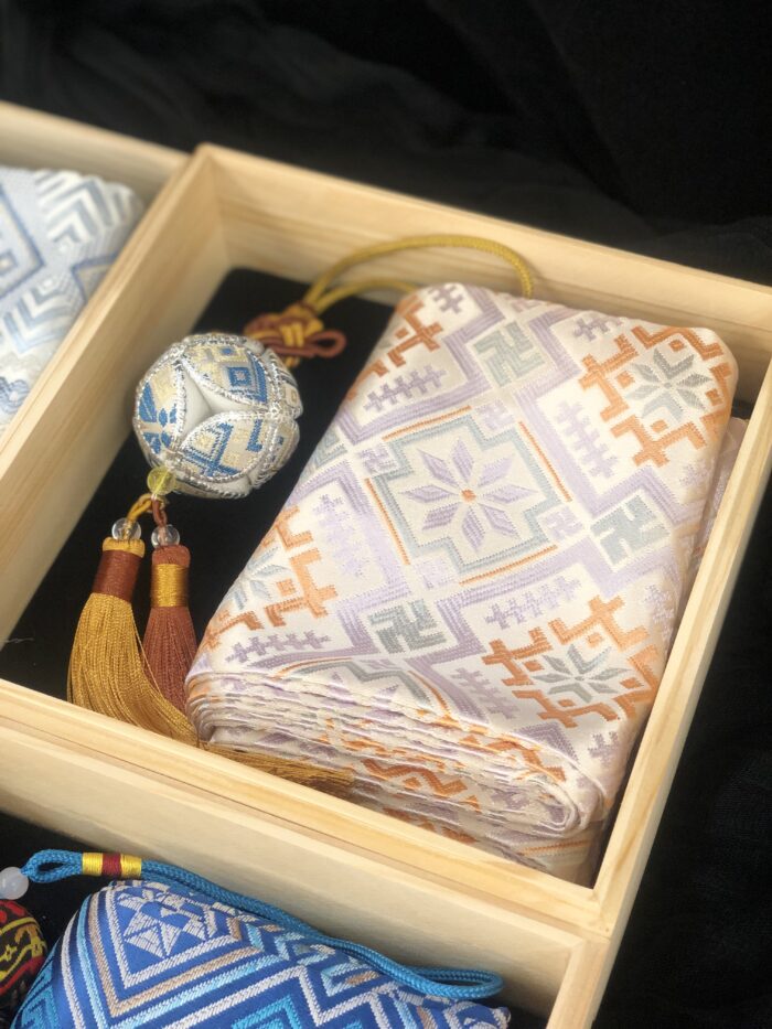 Zhuangbrocade Scarf Gift Box - 图片 5