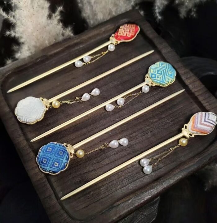 Zhuang Brocade Pearl Hairpin