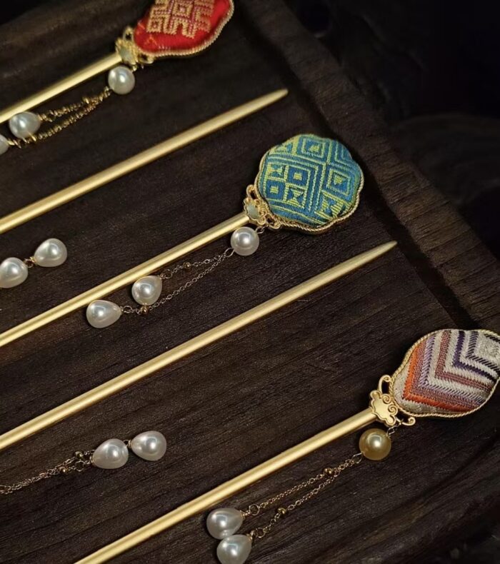Zhuang Brocade Pearl Hairpin - 图片 4