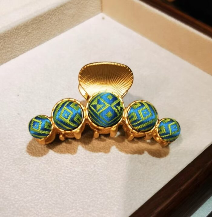 Zhuang Brocade Five Ball Hair Clip - 图片 5