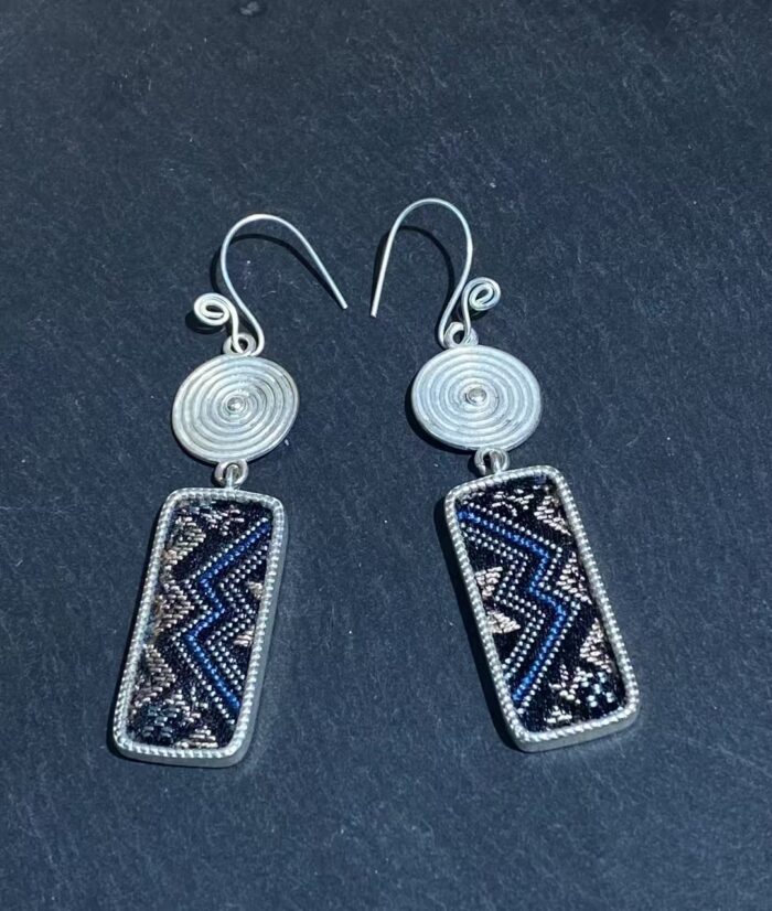 Zhuangbrocade Miao Silver Earrings - 图片 7