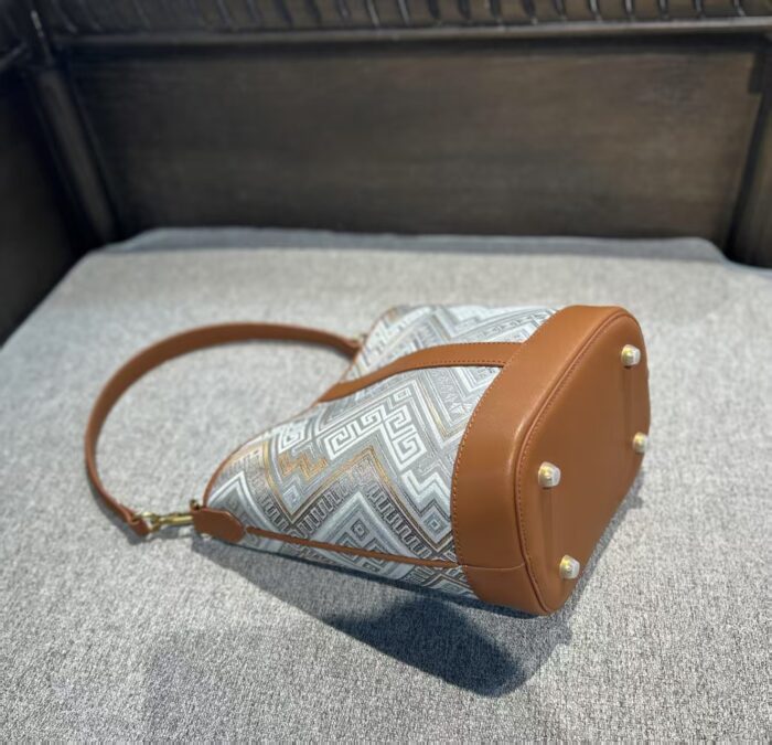 Zhuang Brocade Leather Bucket Bag - 图片 4