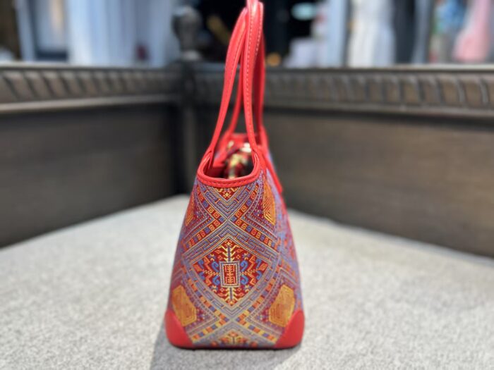 Zhuang Brocade Longevity Flower Bag - 图片 5