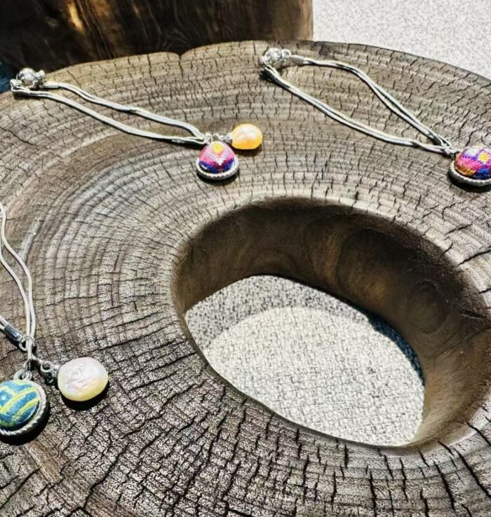 Zhuang Brocade Pearl Bracelet
