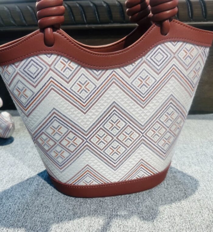 Zhuangbrocade Basket Bag - 图片 2